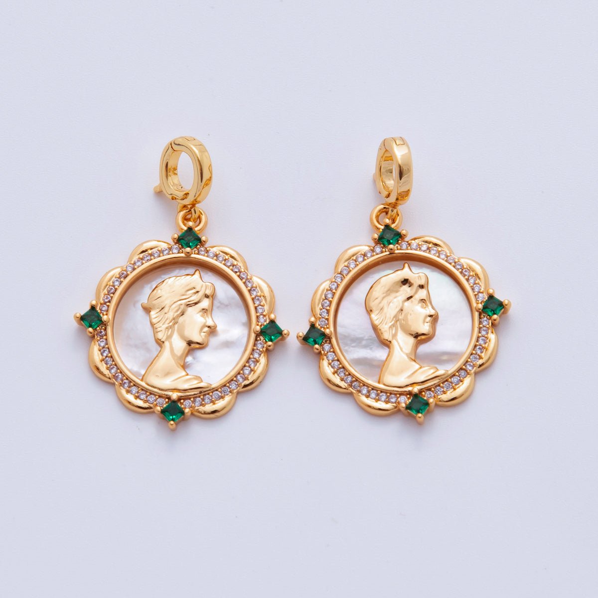 18K Gold Filled Women Silhouette Shell Pearl Drop Snap Bail Pendant | AH711