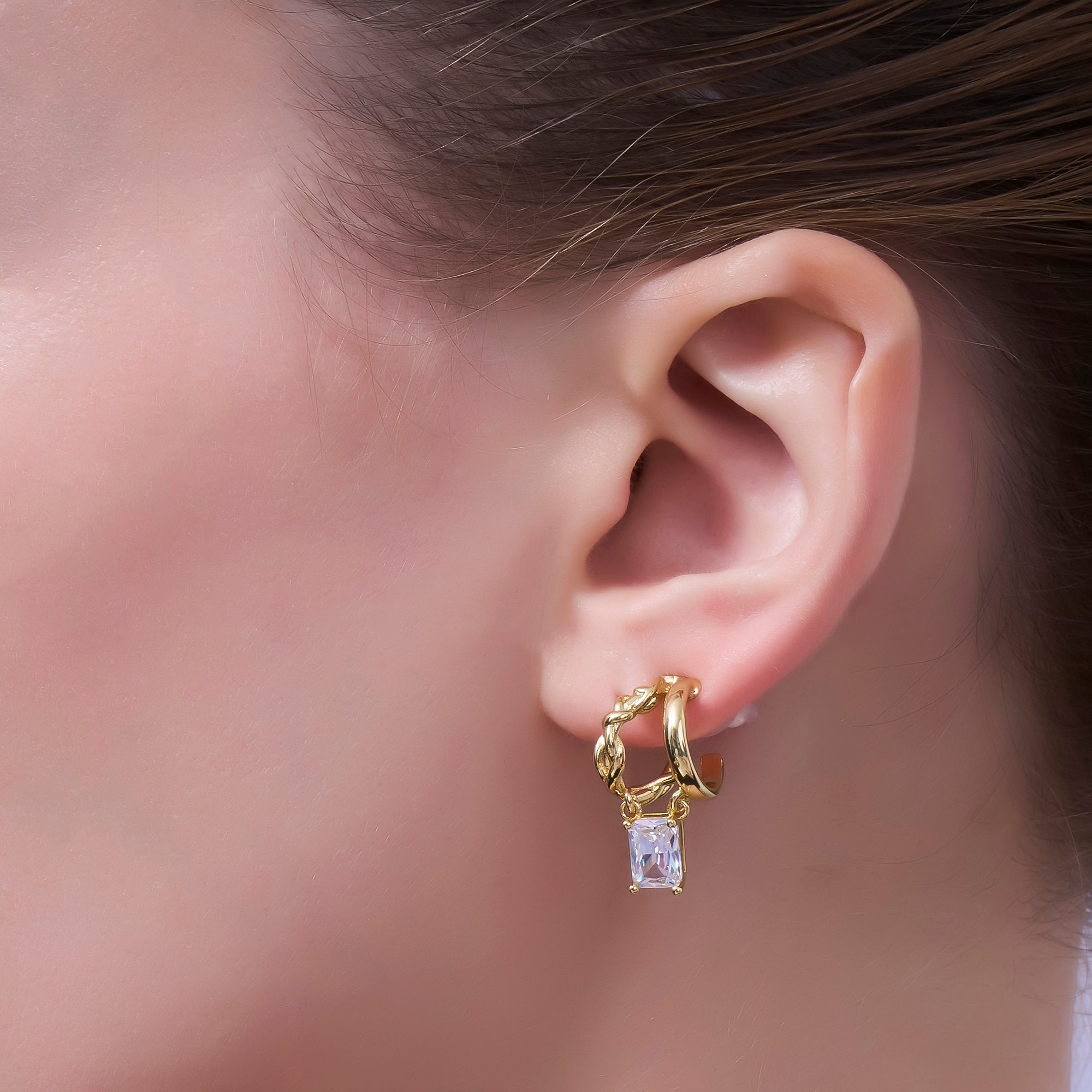 24K Gold Filled Baguette CZ Knot Double Band C-Shaped Hoop Earrings | AI517