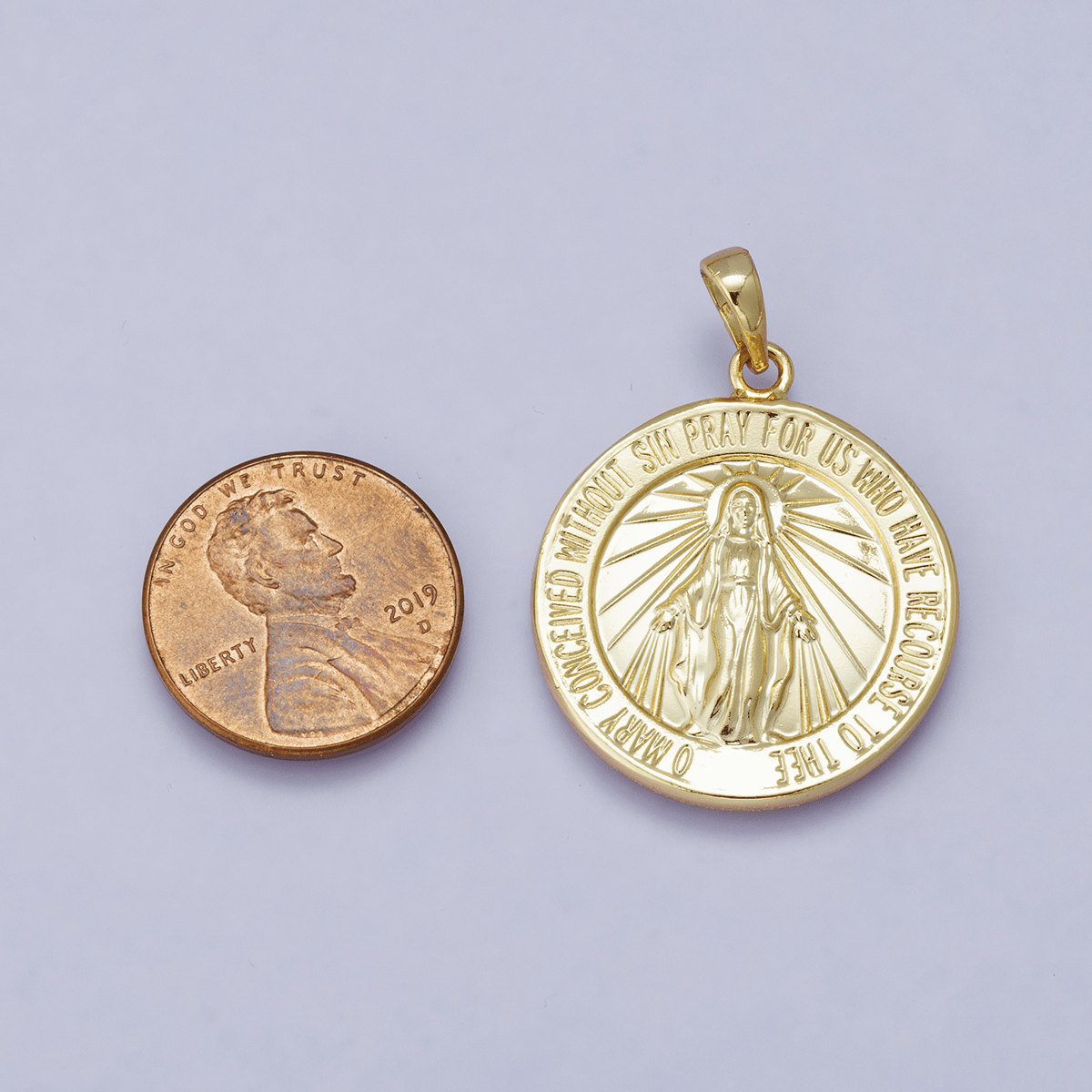 24K, 18K, 14K Gold Filled 29mm Holy Virgin Mary Round Medallion Religious Pendant | H00450 - DLUXCA