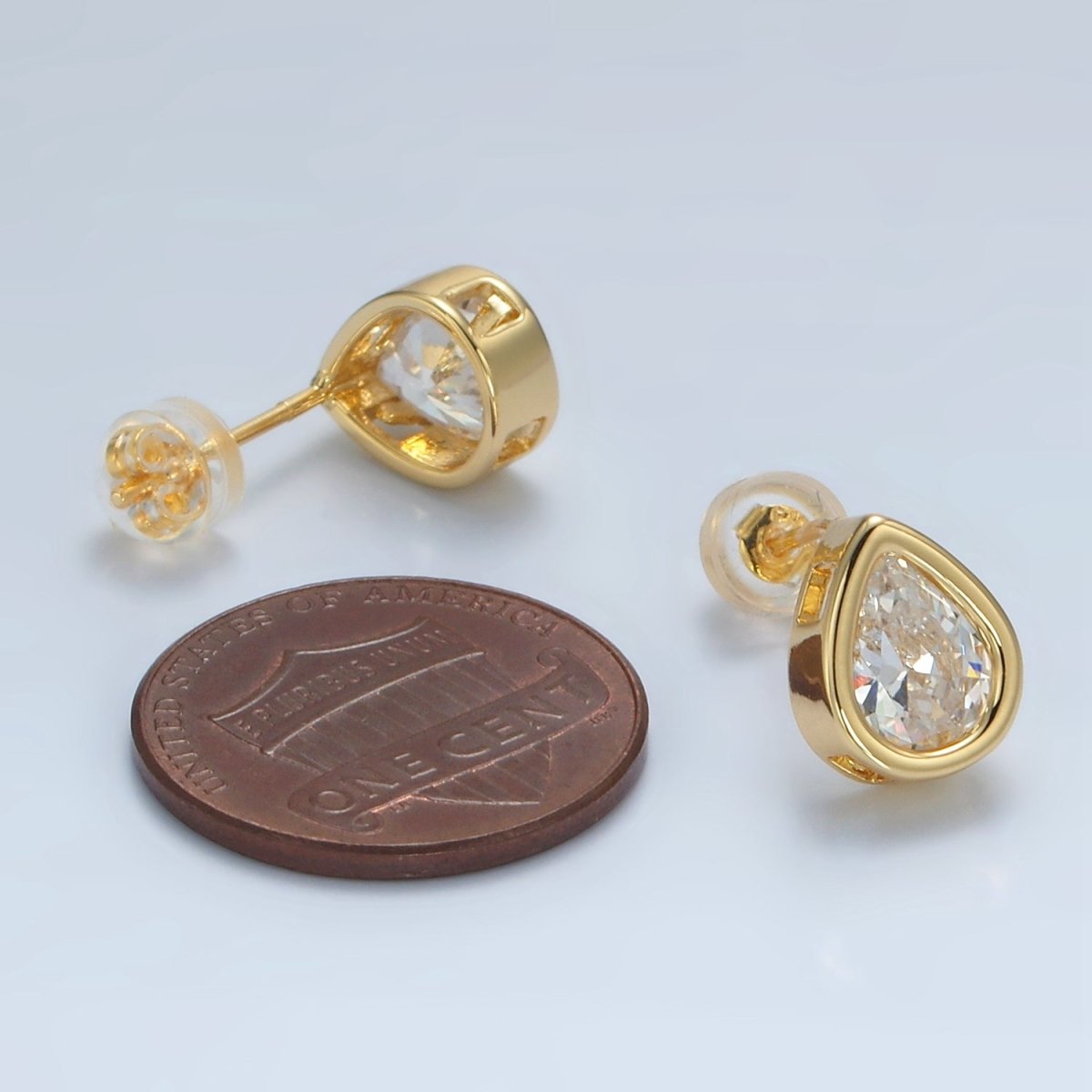 24K Gold Filled 10mm Clear CZ Teardrop Bezel Stud Earrings | P540 - DLUXCA