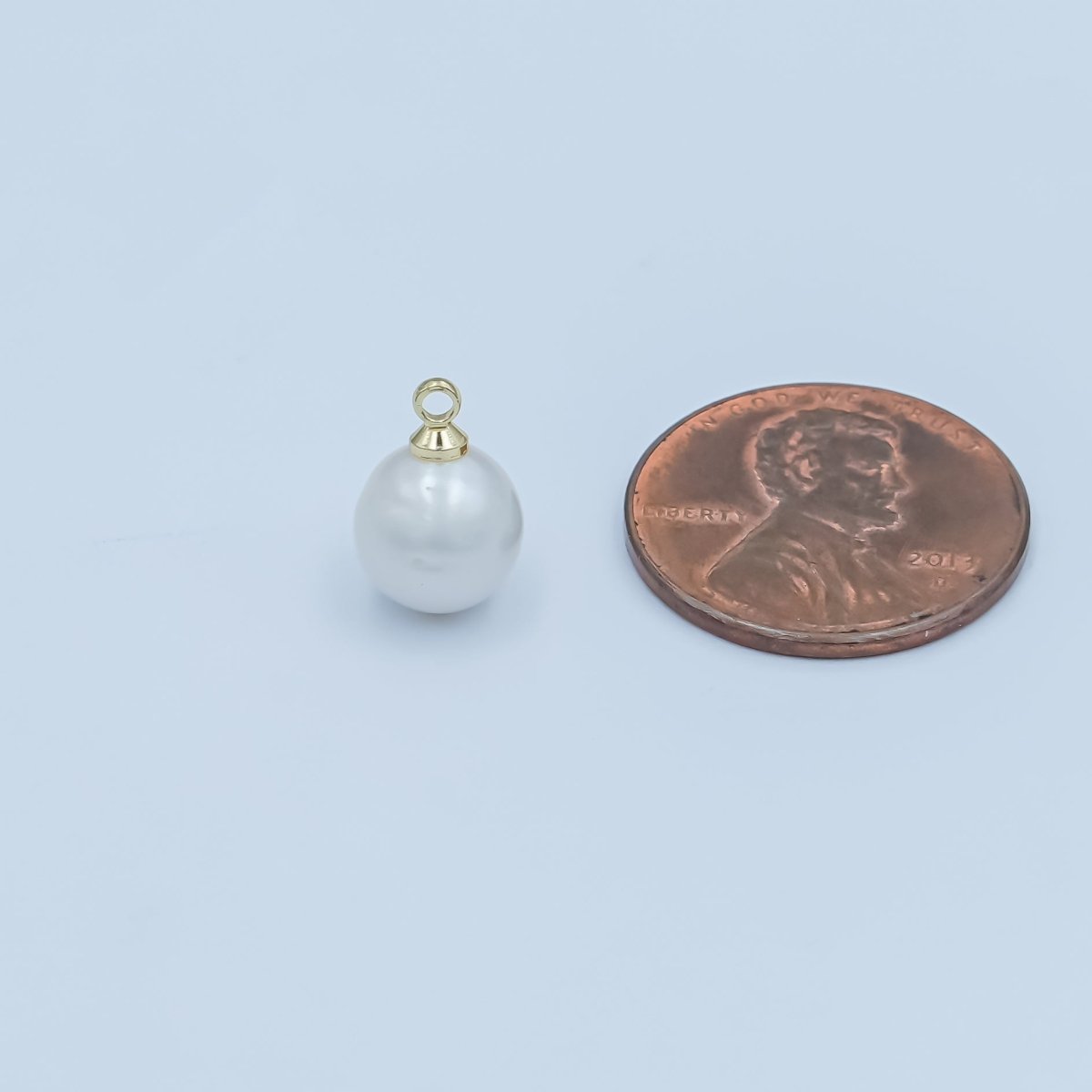 24K Gold Filled 11.5mm White Shell Pearl Button Round Charm | P1684 - DLUXCA