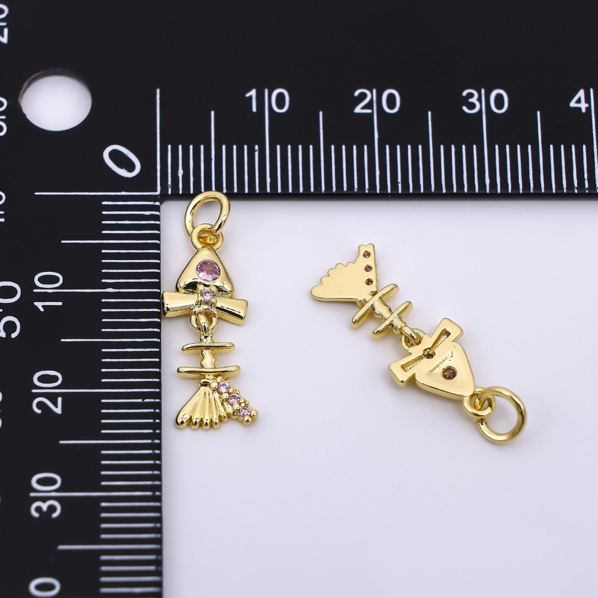 24K Gold Filled 11mm Pink Micro Paved CZ Fishbone Animal Charm | AH - 577 - DLUXCA