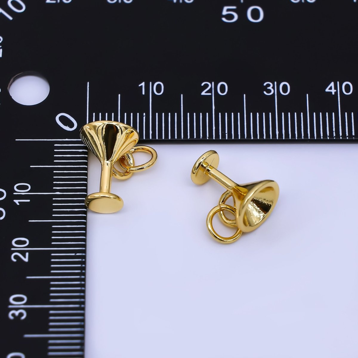 24K Gold Filled 12.5mm Glass of Red Wine Charm | AH - 562 - DLUXCA