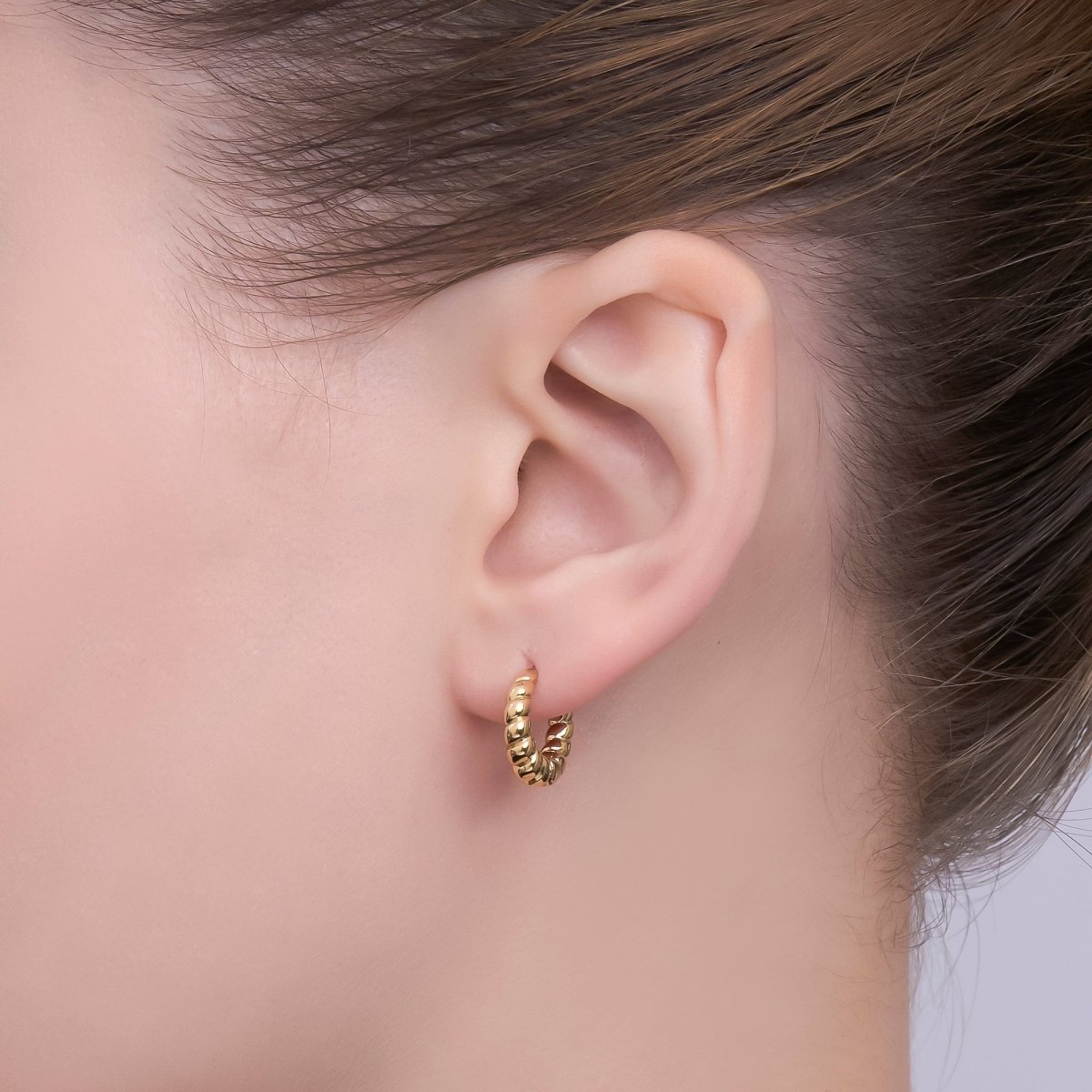 24K Gold Filled 12.5mm Minimalist Croissant Cartilage Huggie Earrings | T179 - DLUXCA