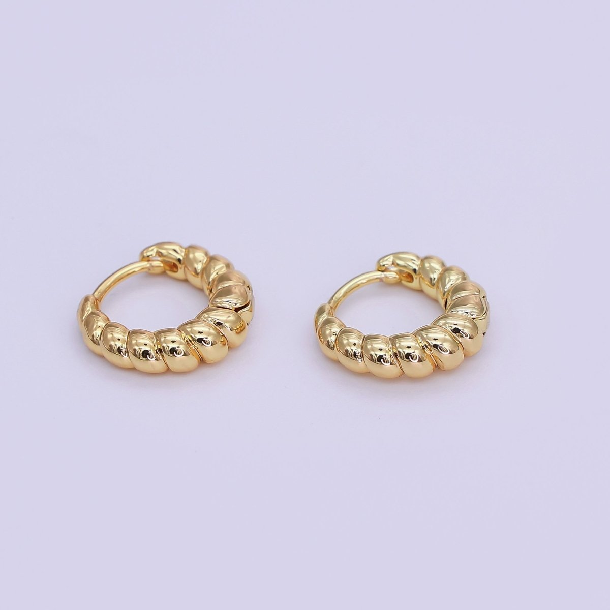 24K Gold Filled 12.5mm Minimalist Croissant Cartilage Huggie Earrings | T179 - DLUXCA