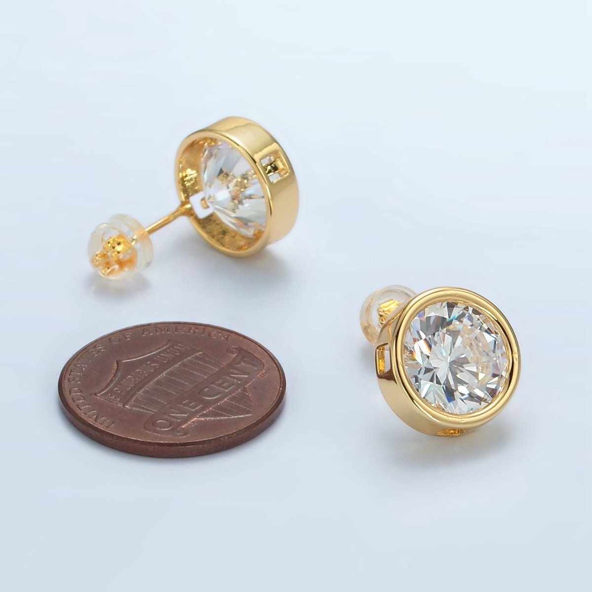 24K Gold Filled 12mm Clear CZ Round Bezel Stud Earrings | P532 - DLUXCA