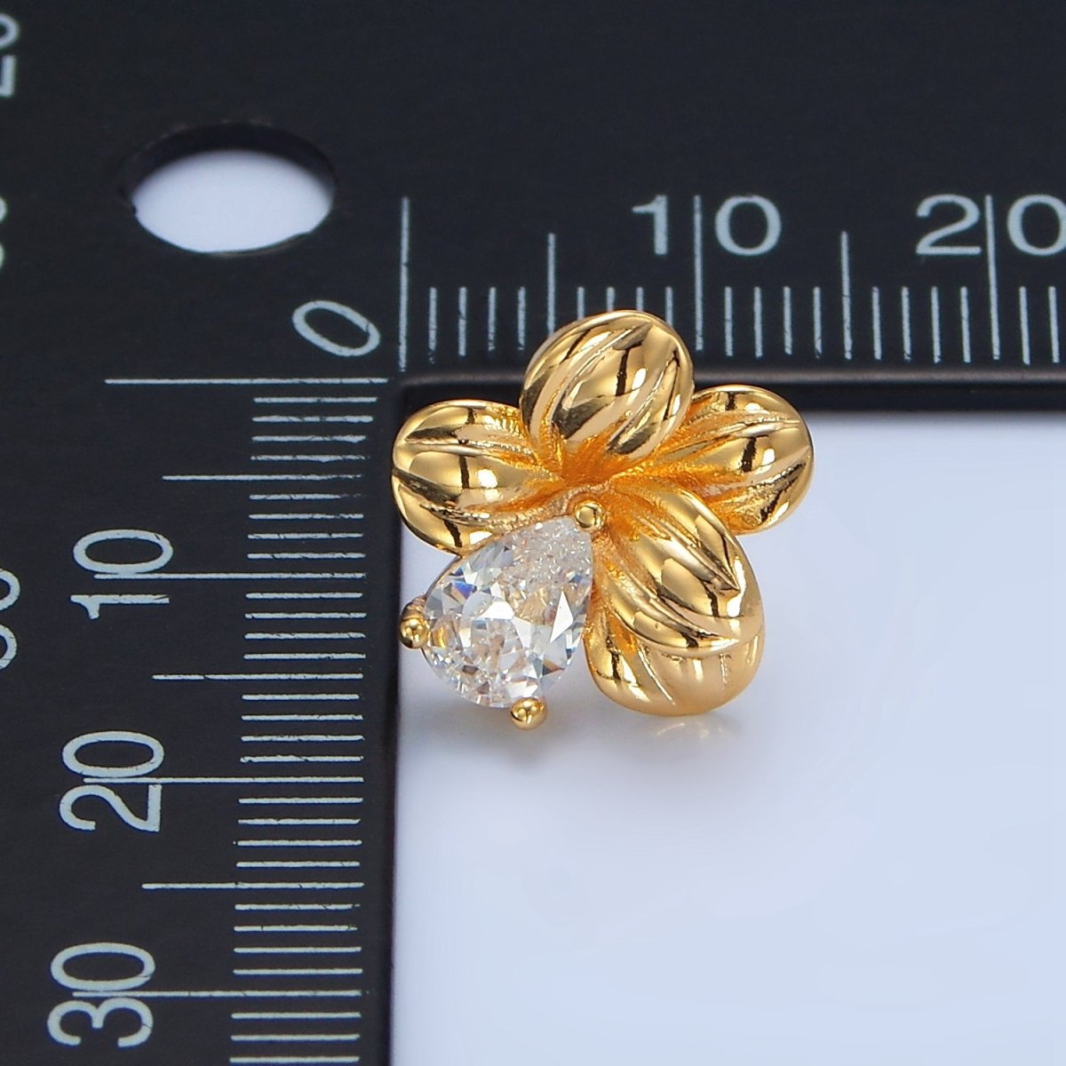 24K Gold Filled 14mm Clear CZ Teardrop Petal Flower Stud Earrings | P112 - DLUXCA