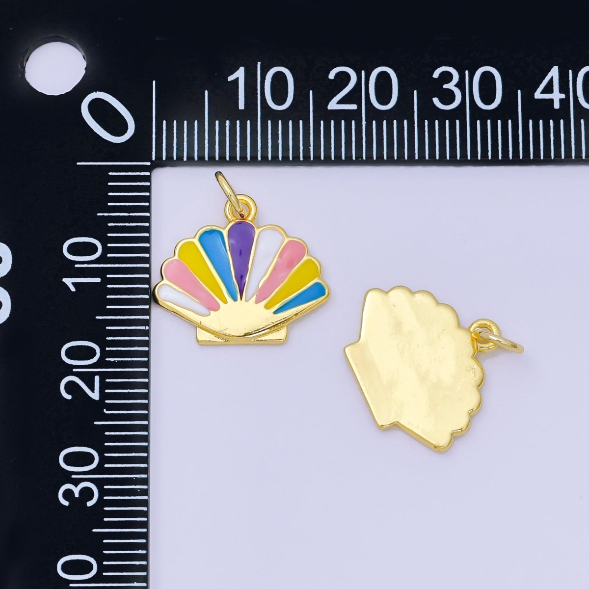 24K Gold Filled 14mm Colorful Enamel Art Rainbow Clam Shell Sea Animal Charm | AH - 606 - DLUXCA