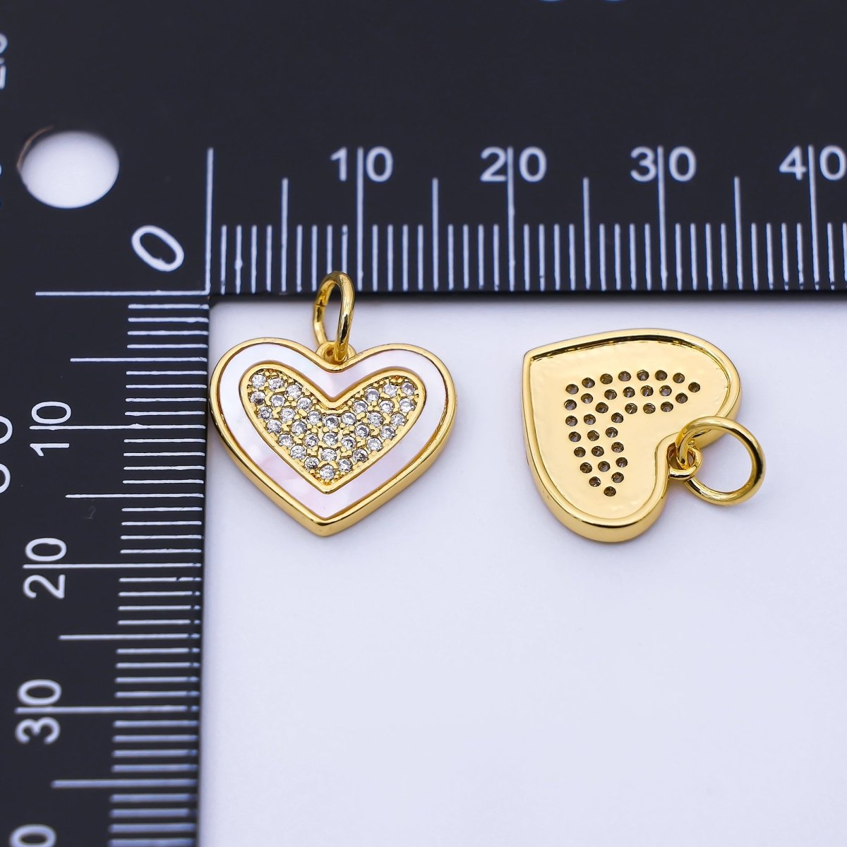24K Gold Filled 14mm Micro Paved CZ Shell Pearl Heart Charm | C968 - DLUXCA
