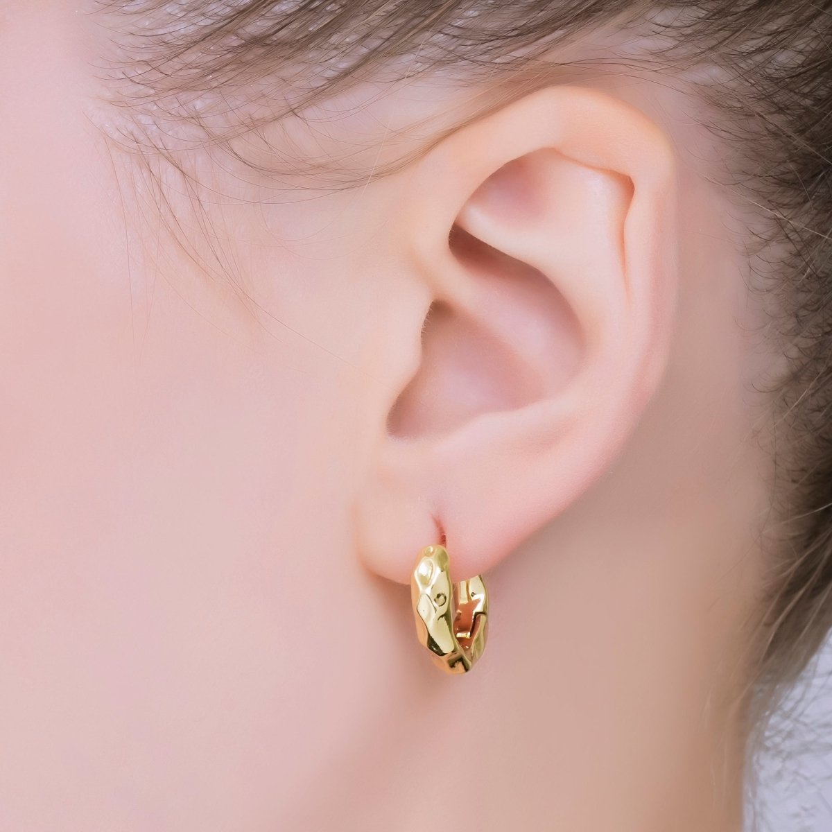 24K Gold Filled 15.5mm Molten Geometric Hoop Earrings in Gold & Silver | AJ136 AJ137 - DLUXCA