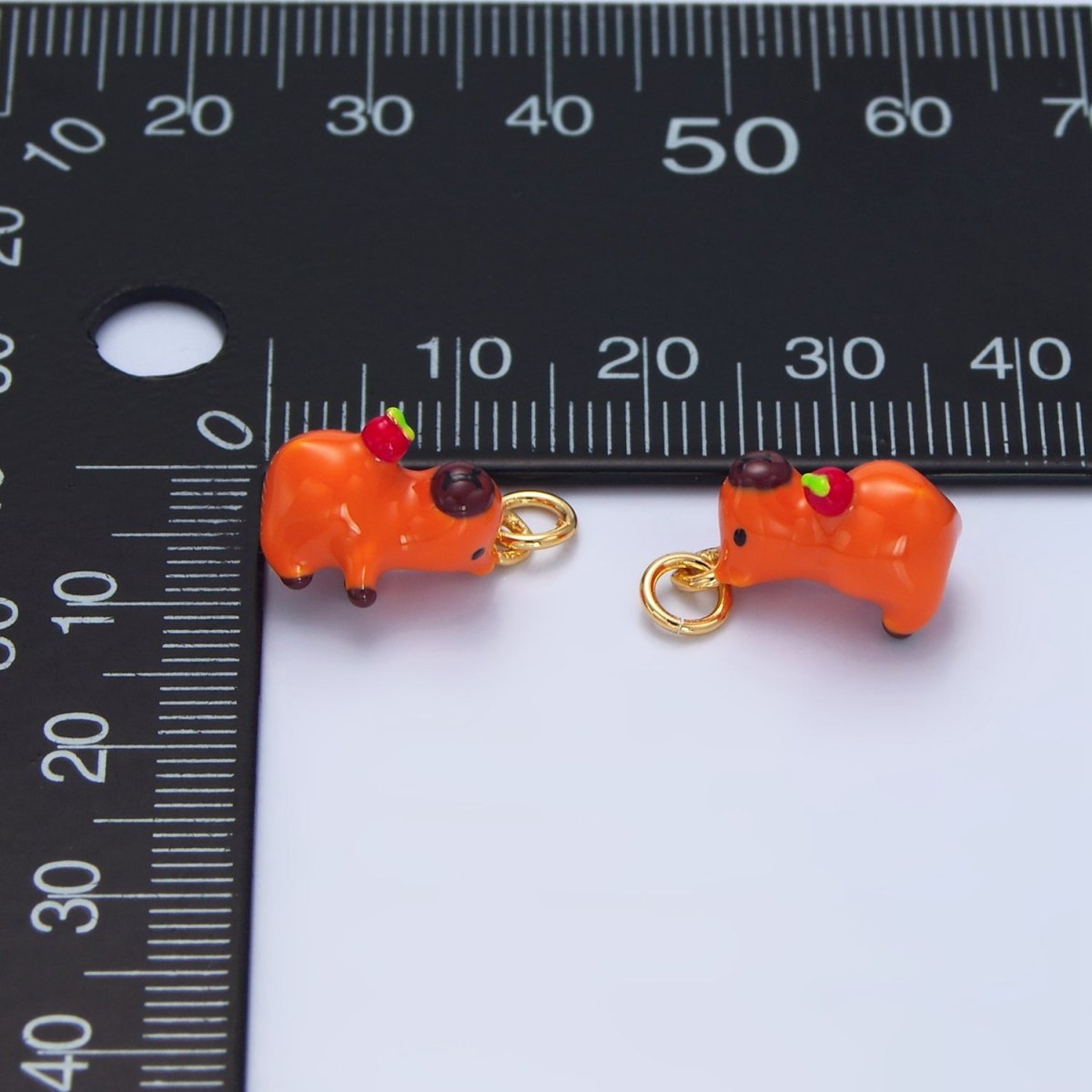 24K Gold Filled 15mm Glass Apple Capybara Animal Charm | X307 - DLUXCA