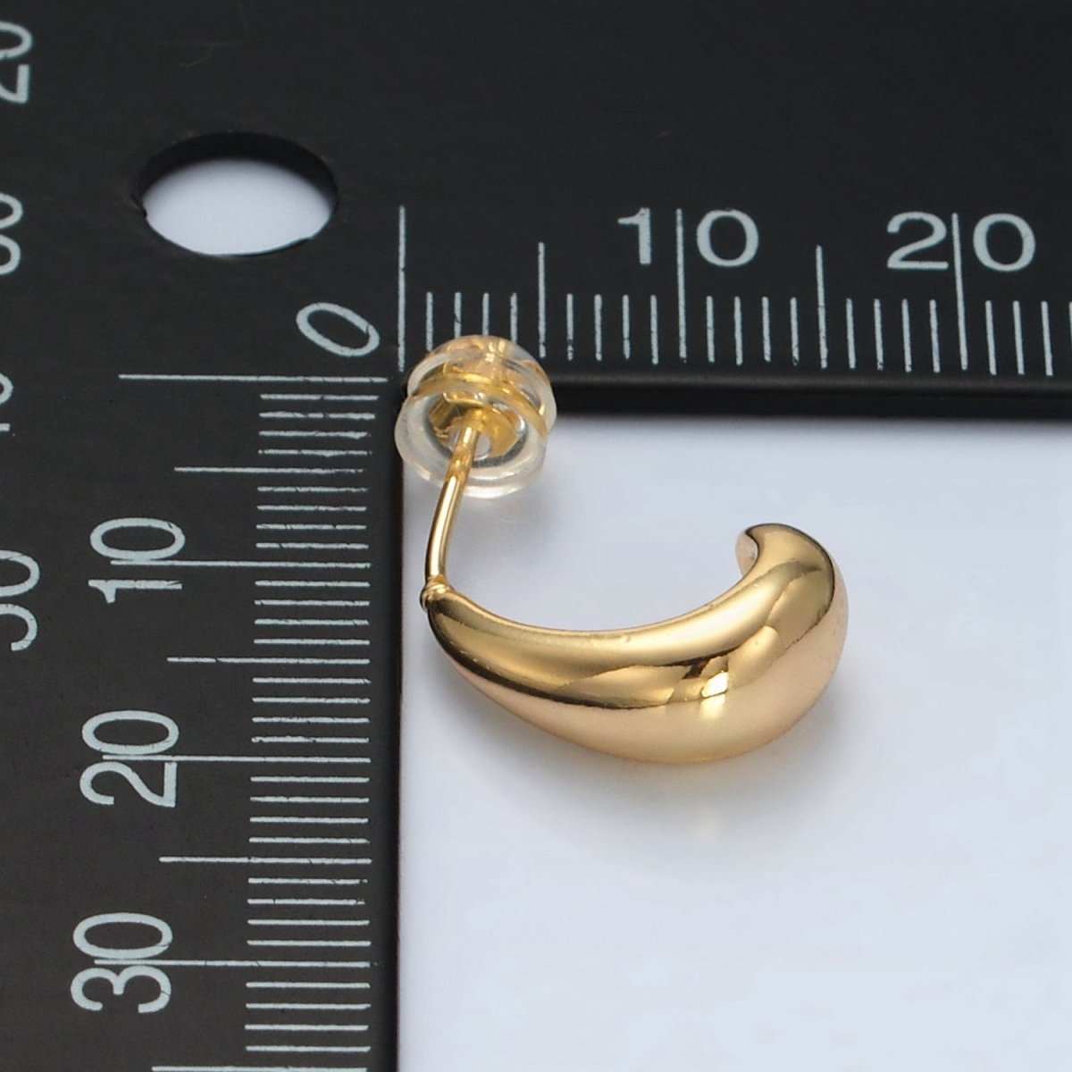 24K Gold Filled 15mm Minimalist Dome J - Shaped Hoop Earrings | Q452 - DLUXCA