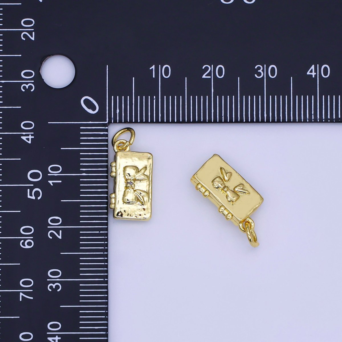 24K Gold Filled 15mm Ribbon Bow Giftbox Book Charm | AJ311 - DLUXCA