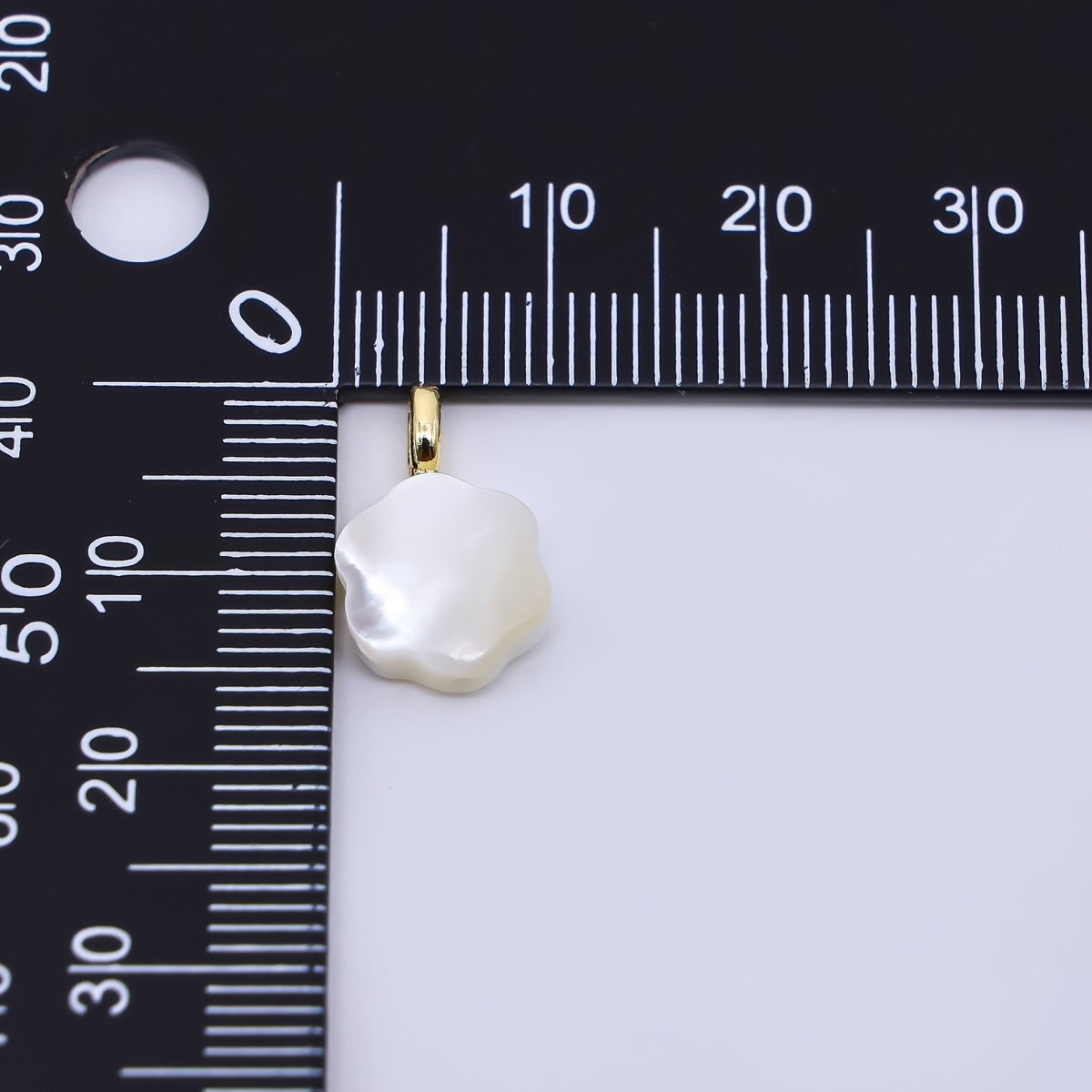 24K Gold Filled 15mm Shell Pearl Melted Flower Blossom Charm | AF560 - DLUXCA