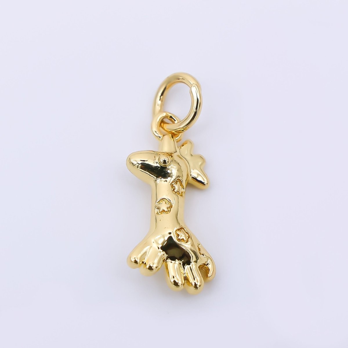 24K Gold Filled 15mm Wildlife Giraffe Animal Charm | AH - 549 - DLUXCA