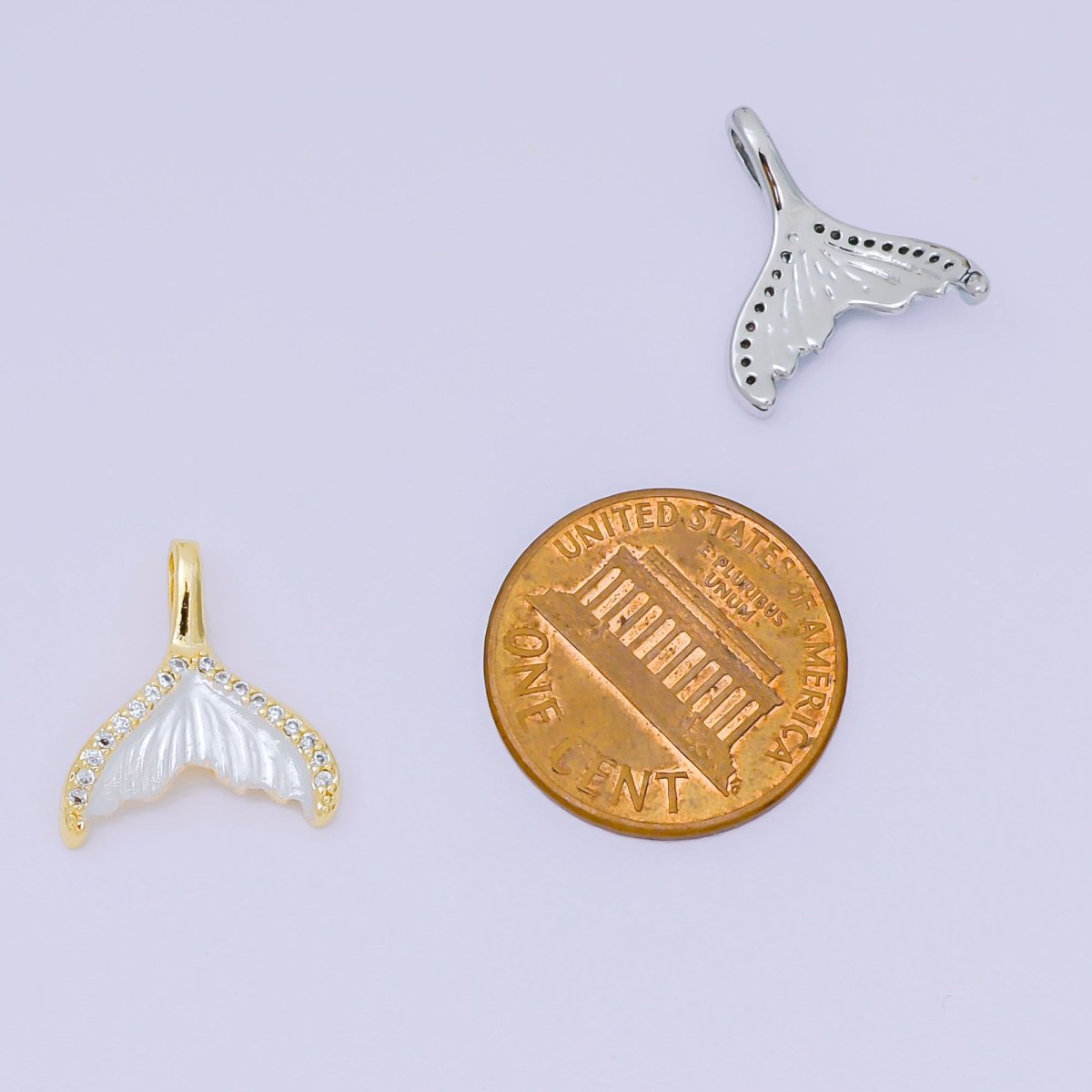 24K Gold Filled 16mm Micro Paved CZ Shell Pearl Mermaid Tail Fish Pendant in Gold & Silver | AA1575 - DLUXCA