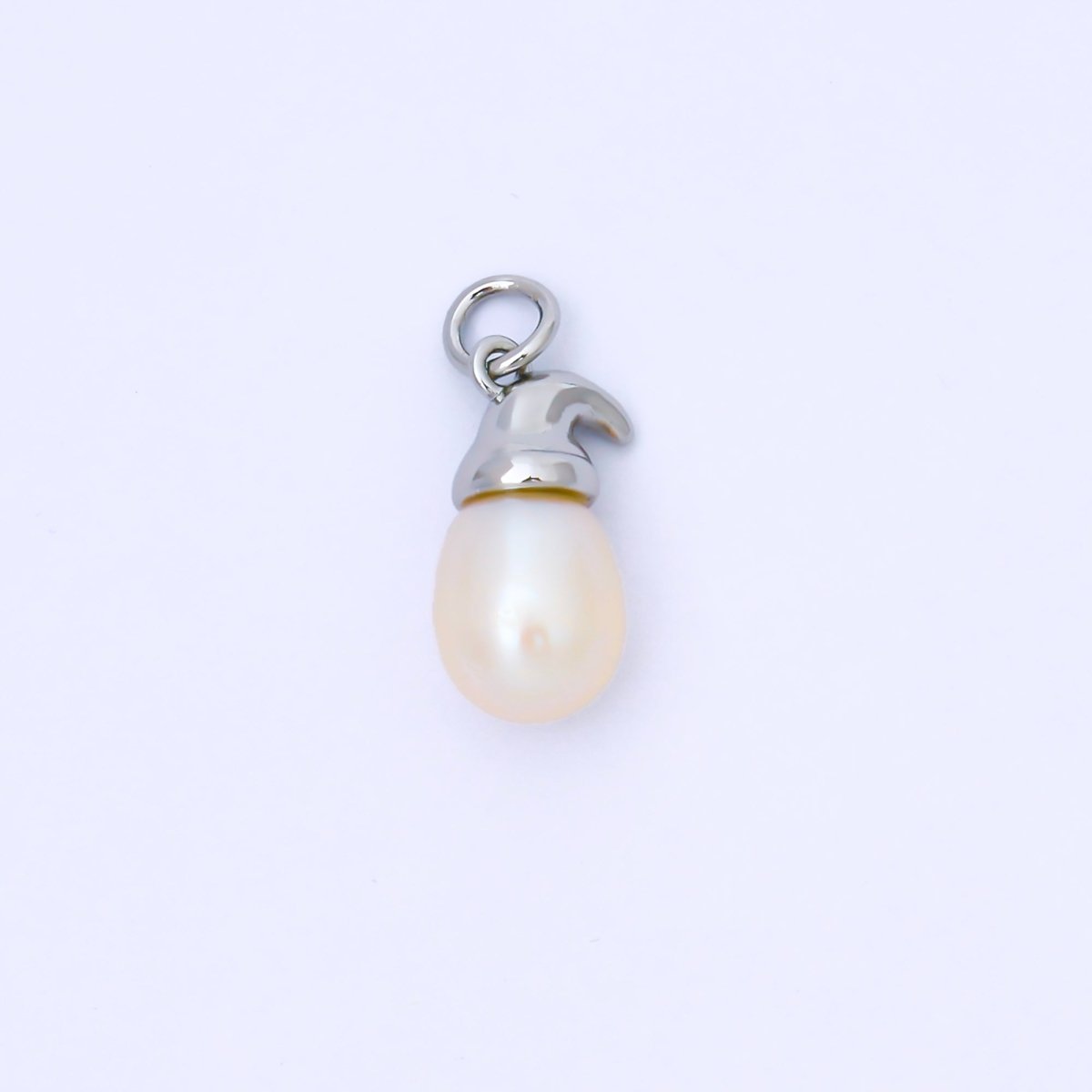 24K Gold Filled 17.5mm White Shell Pearl Oval Bezel Charm in Gold & Silver | AF590 - DLUXCA