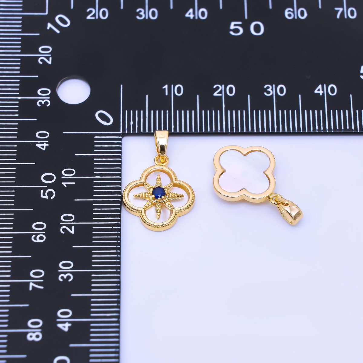24K Gold Filled 17mm Black Round CZ Northern Star Lucky Clover Pendant | AA1651 - DLUXCA