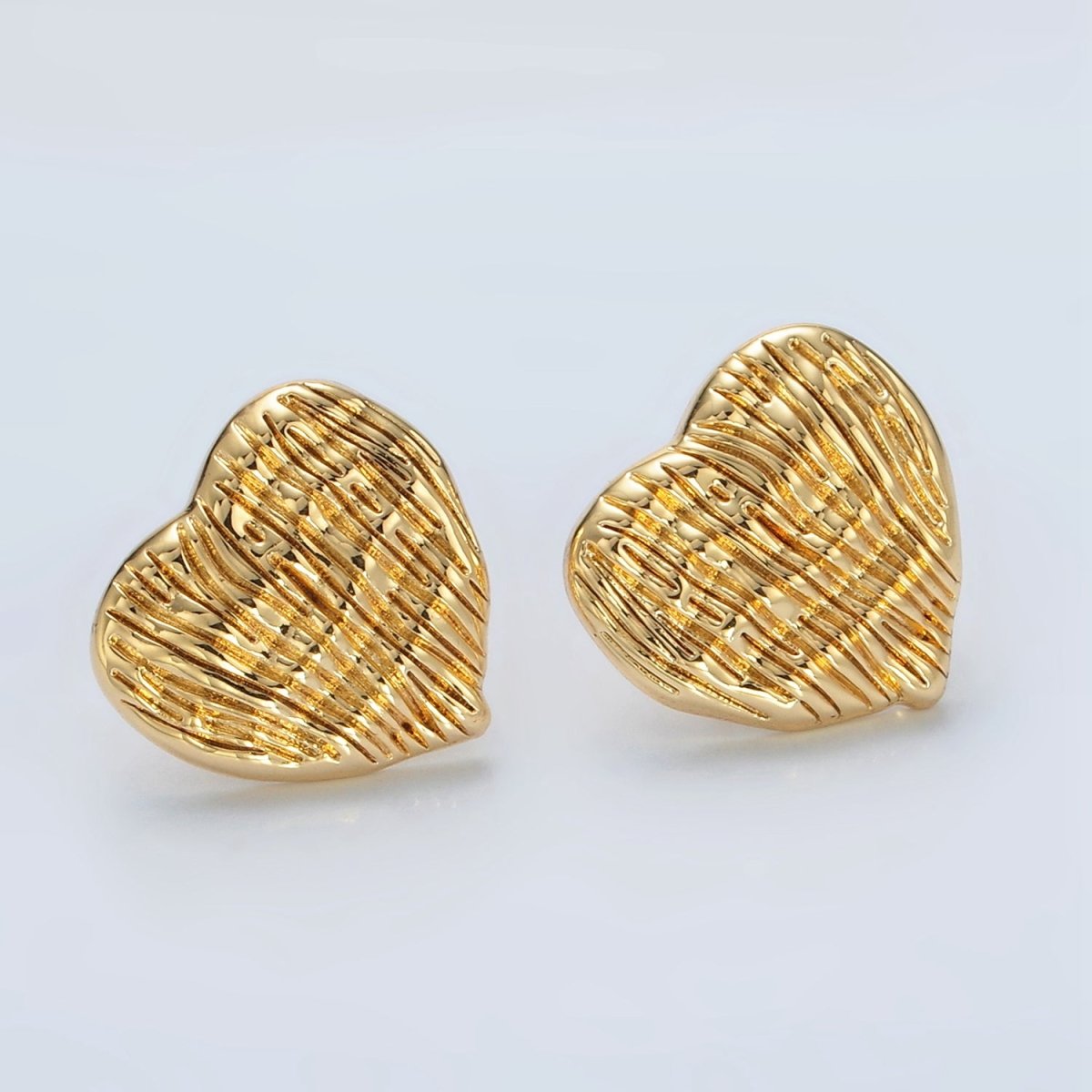 24K Gold Filled 18mm Line - Textured Heart Stud Earrings | Q481 - DLUXCA