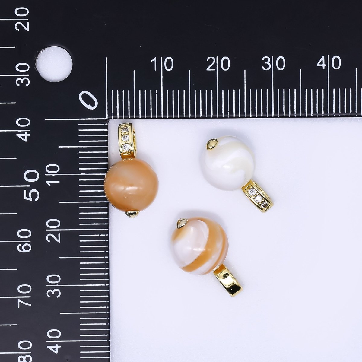 24K Gold Filled 18mm Shell Pearl Rounded White Brown Twirl Charm | AF - 553 AF - 554 AF - 559 - DLUXCA