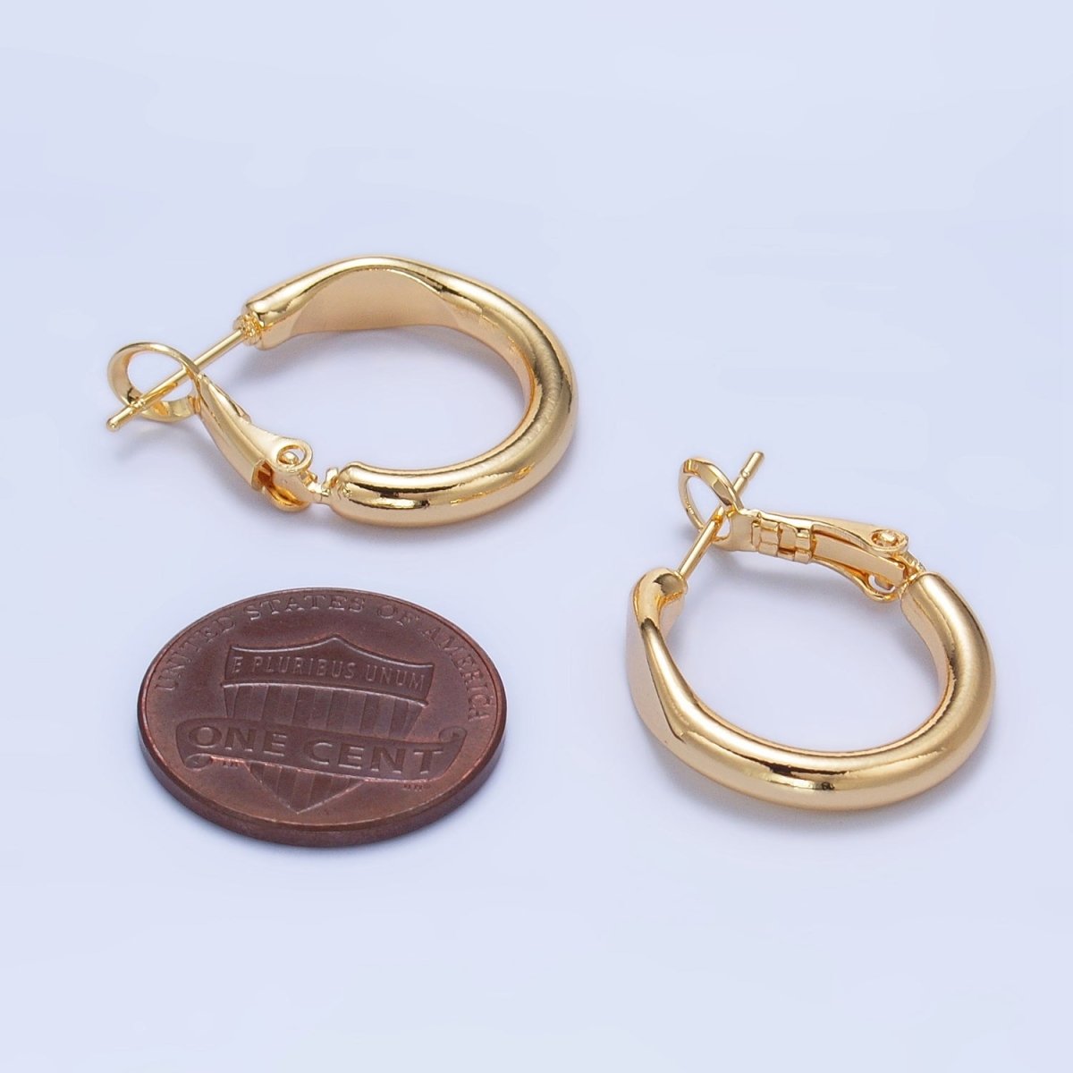 24K Gold Filled 20mm Flat Edged Minimalist Hinge Hoop Earrings | P232 - DLUXCA