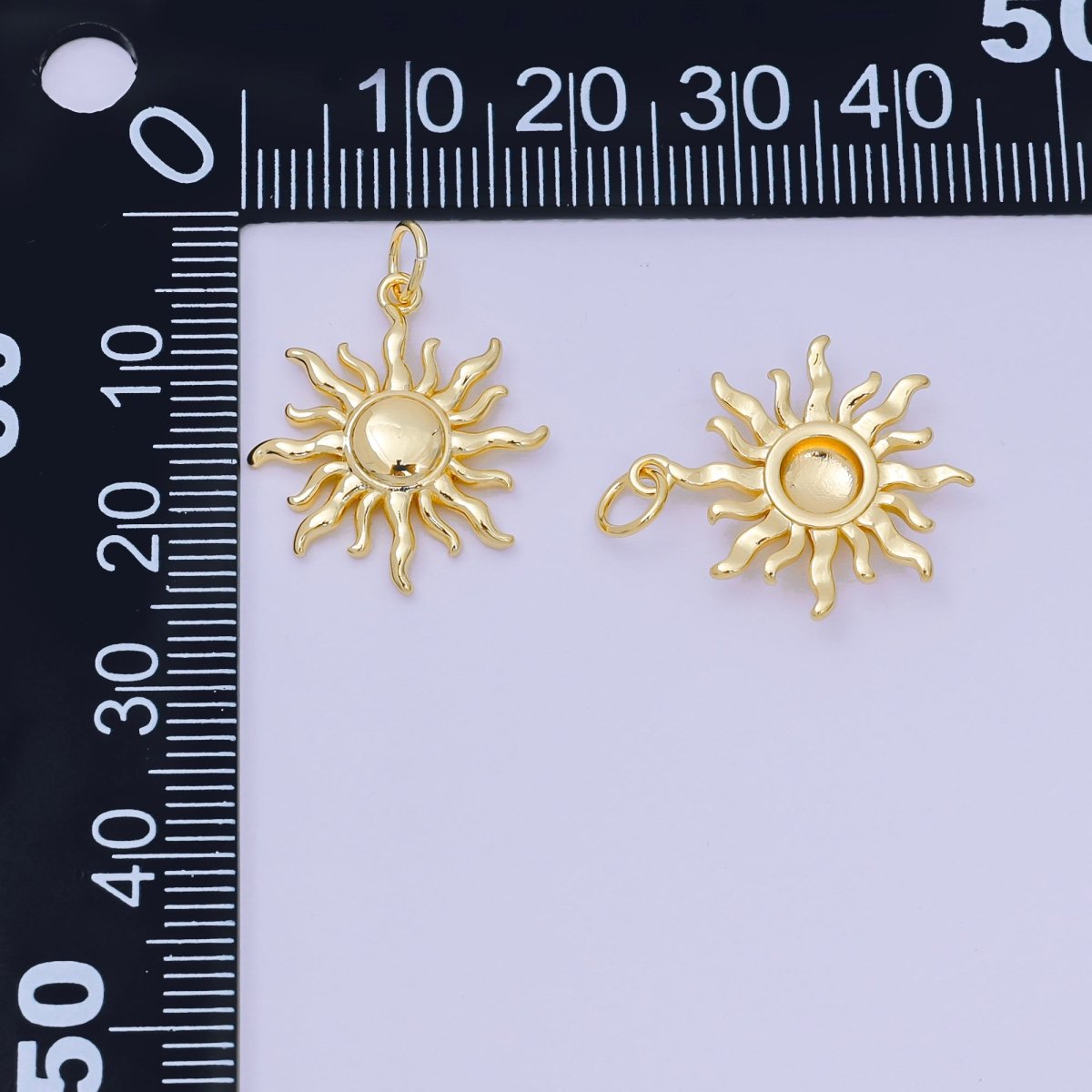 24K Gold Filled 20mm Summer Solar Power Sun Charm | D - 095 - DLUXCA
