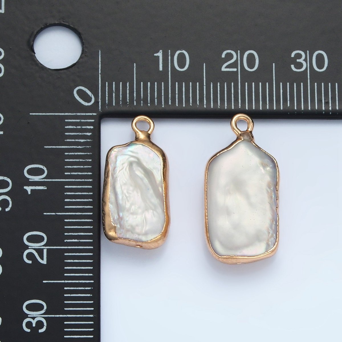 24K Gold Filled 20mm White Biwa Freshwater Pearl Foil Bezel Charm | P1760 - DLUXCA