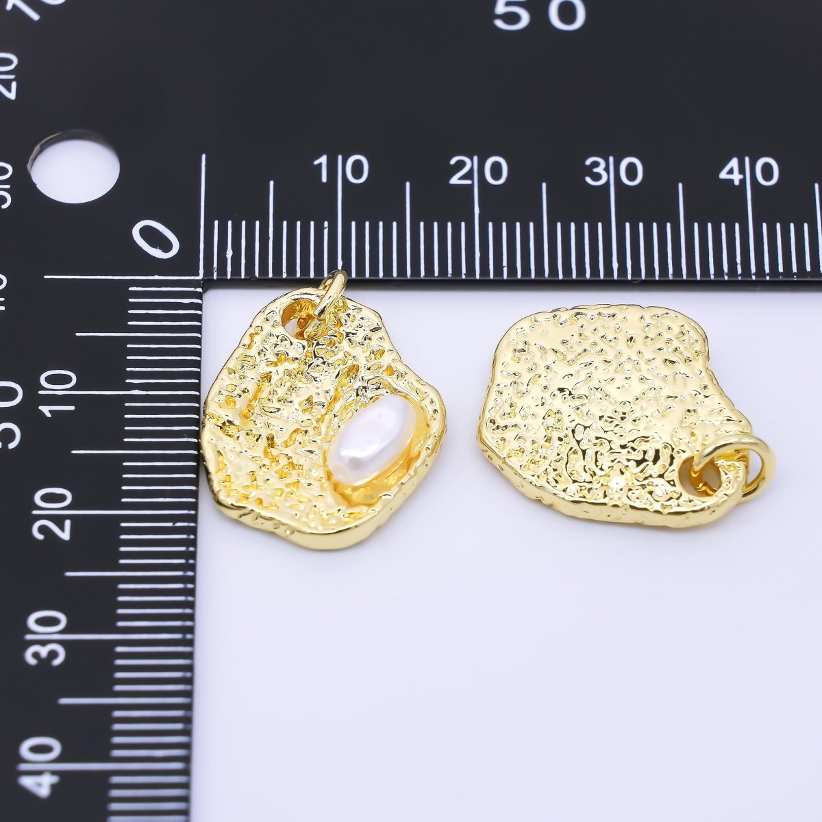 24K Gold Filled 21mm Shell Pearl Irregular Molten Geometric Charm | AF1294 - DLUXCA