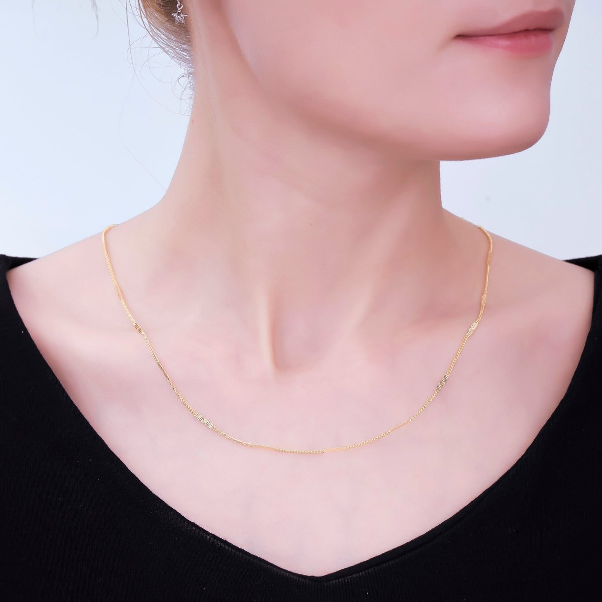 24K Gold Filled 2.1mm Textured Bar Curb Satellite Chain 17.5 Inch Necklace | WA - 3407 - DLUXCA - DLUXCA