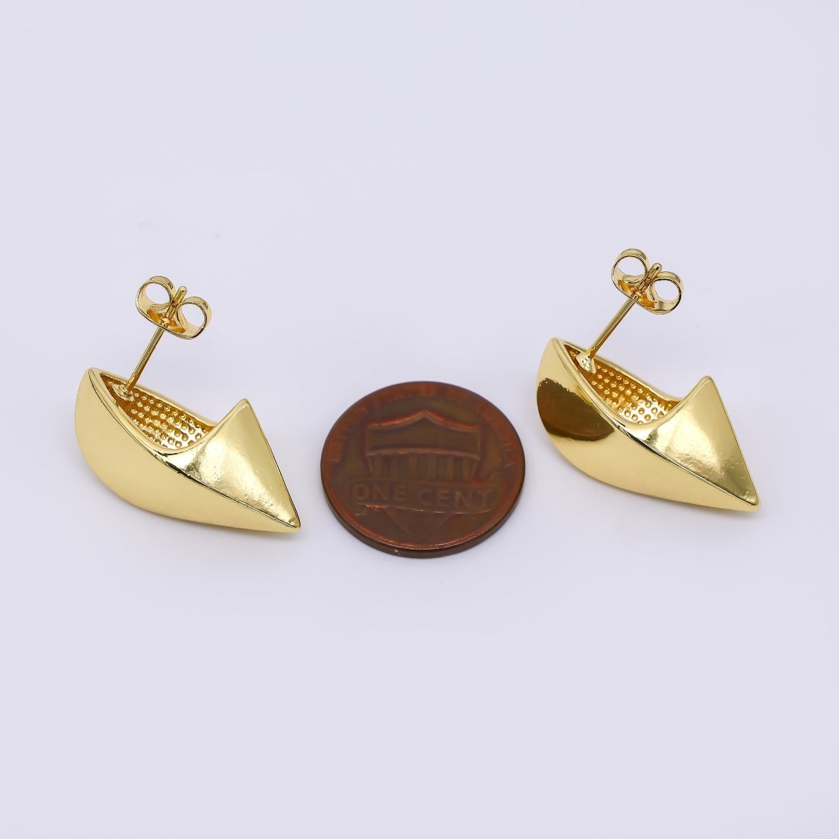 24K Gold Filled 24.5mm Geometric Dome J - Shaped Hoop Earrings | AI509 - DLUXCA