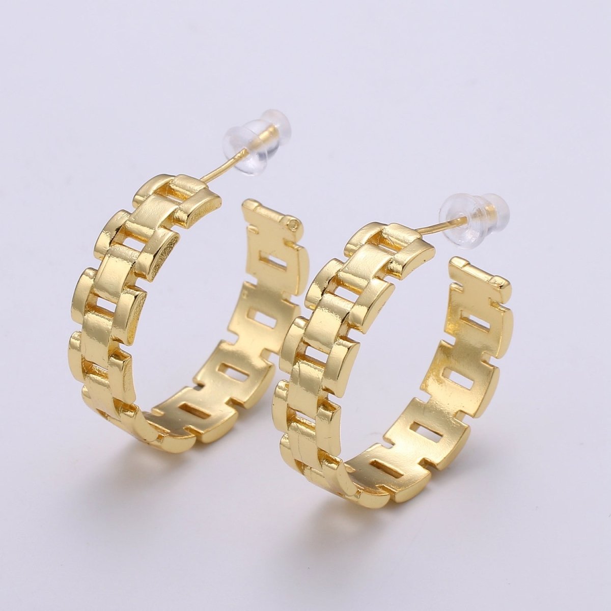 24K Gold Filled 26mm Panther Chain Link C - Shaped Hoop Earrings | Q406 - DLUXCA