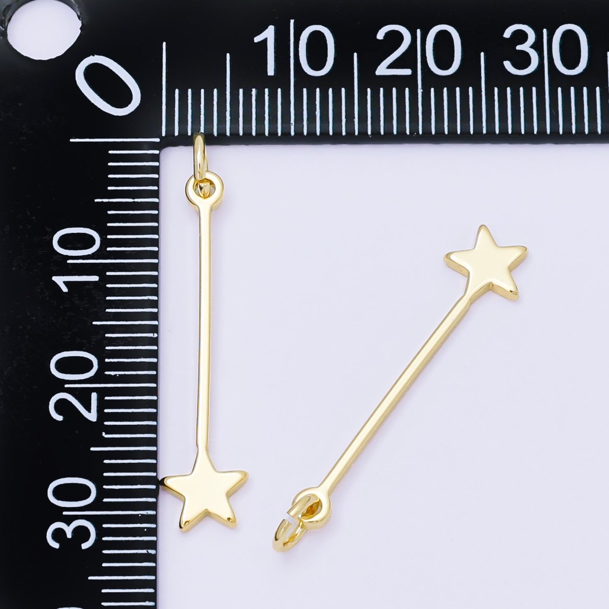 24K Gold Filled 28mm Magic Wand Shooting Star Charm | AC1629 - DLUXCA