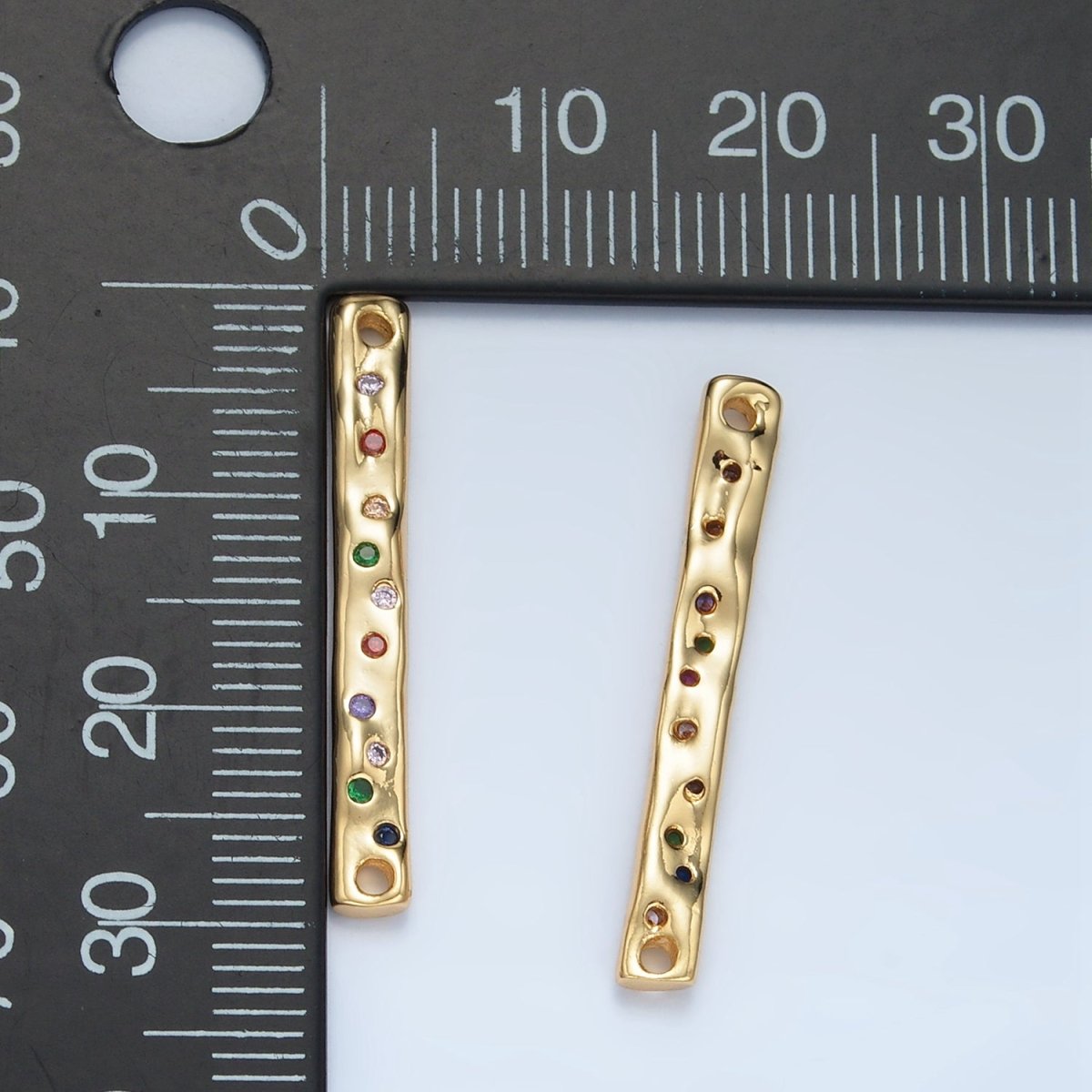 24K Gold Filled 30mm Multicolor CZ Dotted Hammered Bar Connector | F235 - DLUXCA