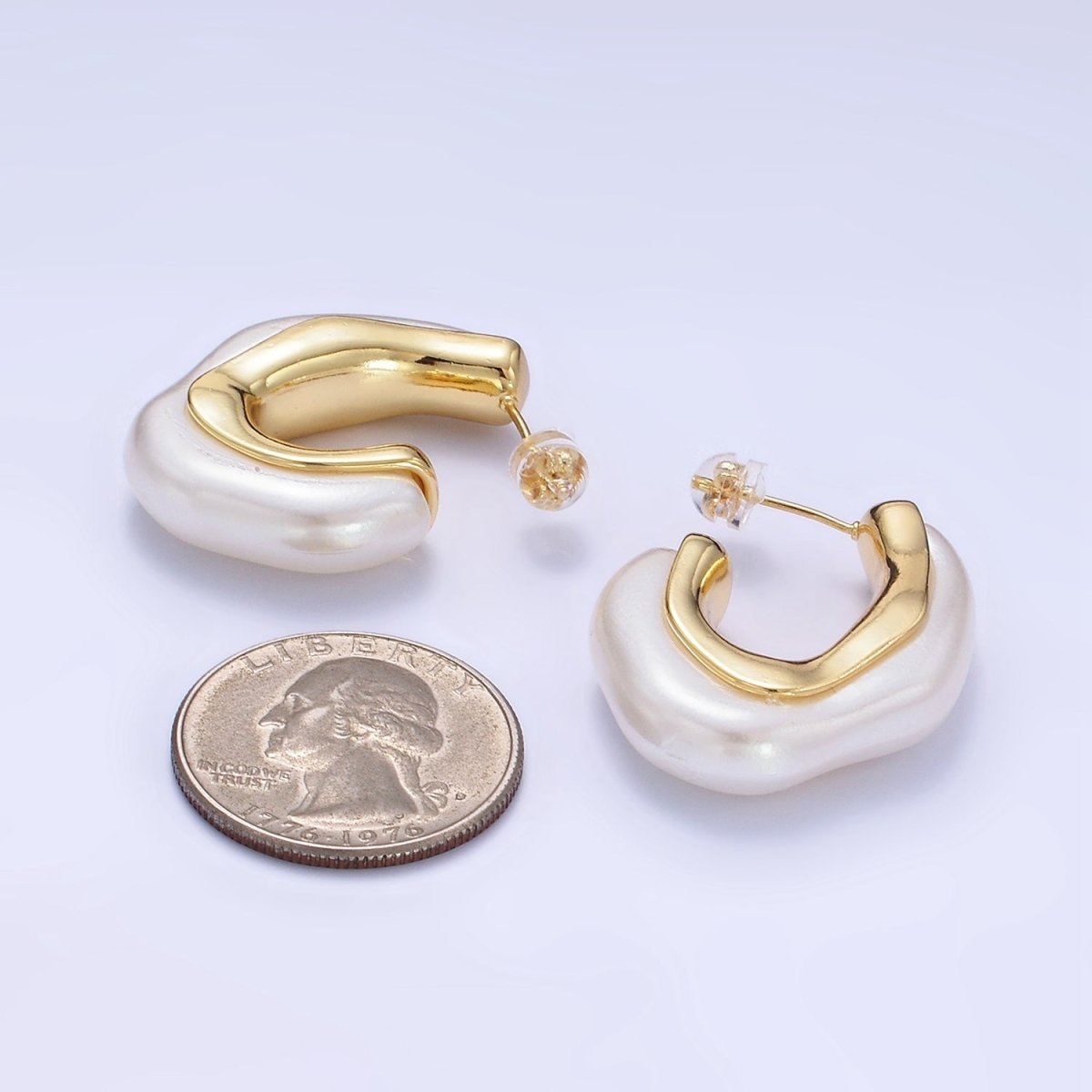 24K Gold Filled 30mm Shell Pearl Geometric J-Shaped Hoop Earrings | Q193 - DLUXCA