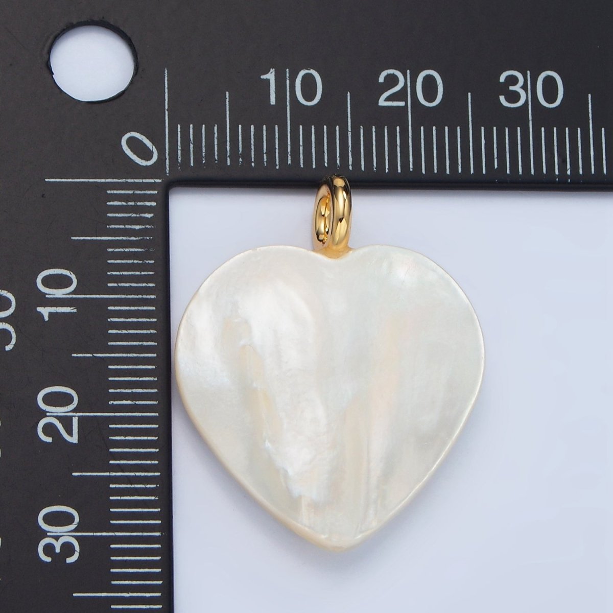 24K Gold Filled 31mm White Freshwater Pearl Heart Pendant | P1877 - DLUXCA