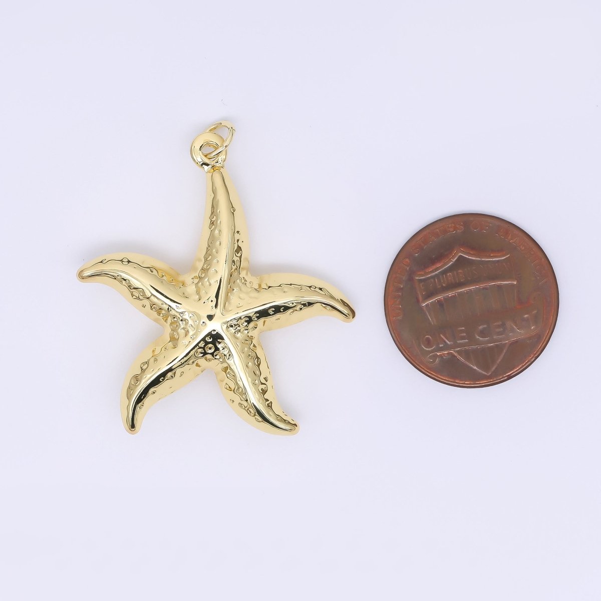24K Gold Filled 32.5mm Realistic Under the Sea Starfish Animal Charm | AJ397 - DLUXCA