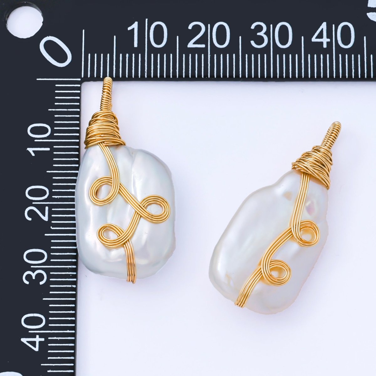 24K Gold Filled 32mm Baroque White Freshwater Pearl Drop Pendant | AF579 - DLUXCA
