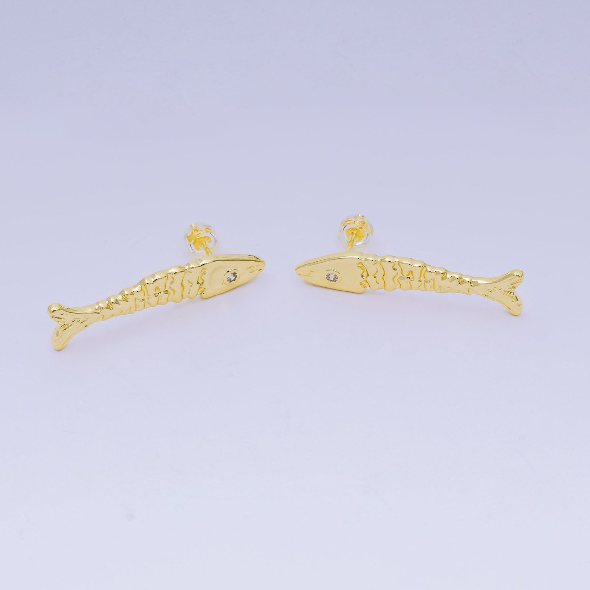 24K Gold Filled 35mm Clear CZ Hammered Fish Stud Earrings | AI549 - DLUXCA