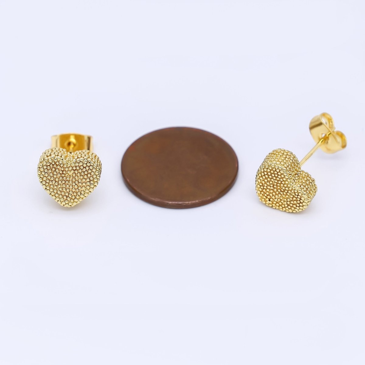 24K Gold Filled 8.5mm Dotted Chubby Heart Stud Earrings | AI00489 - DLUXCA