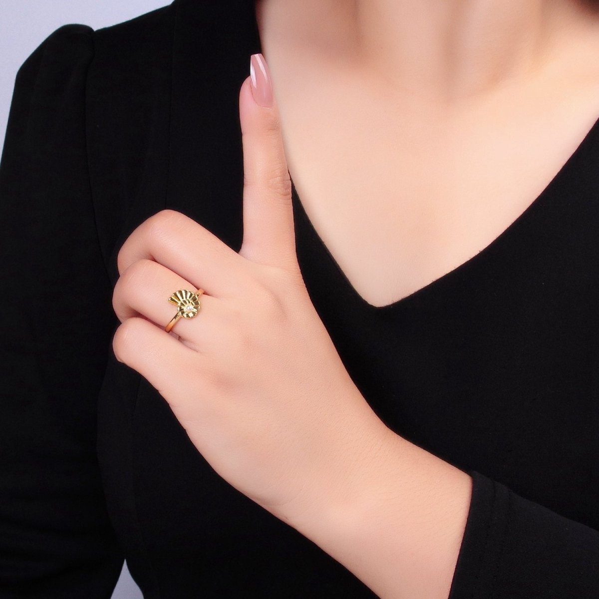 24K Gold Filled Clam Shell Pearl Adjustable Ring | U421 - DLUXCA