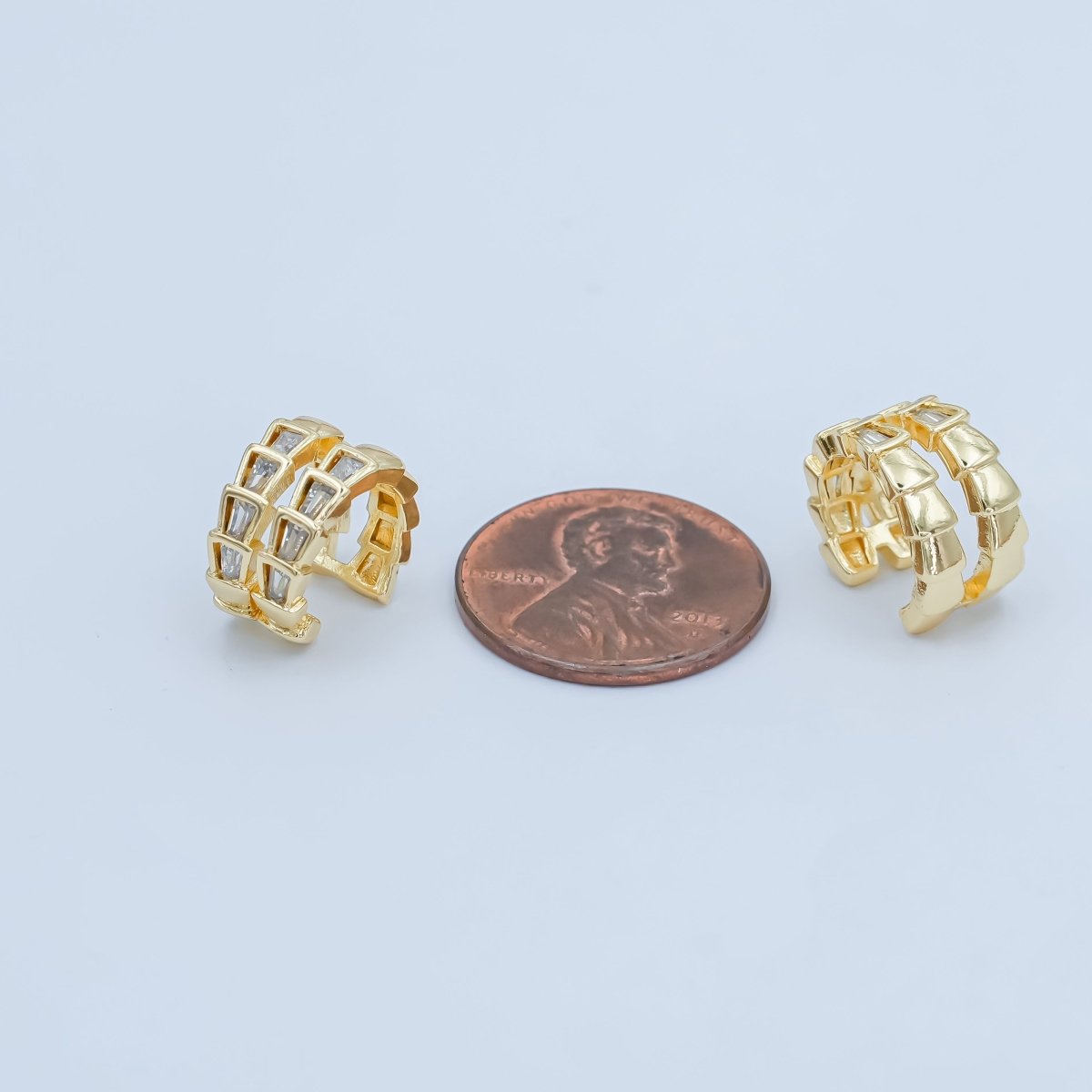 24K Gold Filled Clear Baguette CZ Scale Ear Cuff Earrings | AI176 - DLUXCA