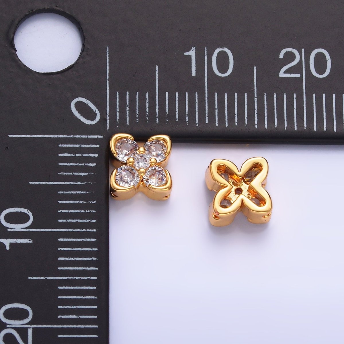 24K Gold Filled Clear CZ Clover Flower Bead | B317 - DLUXCA