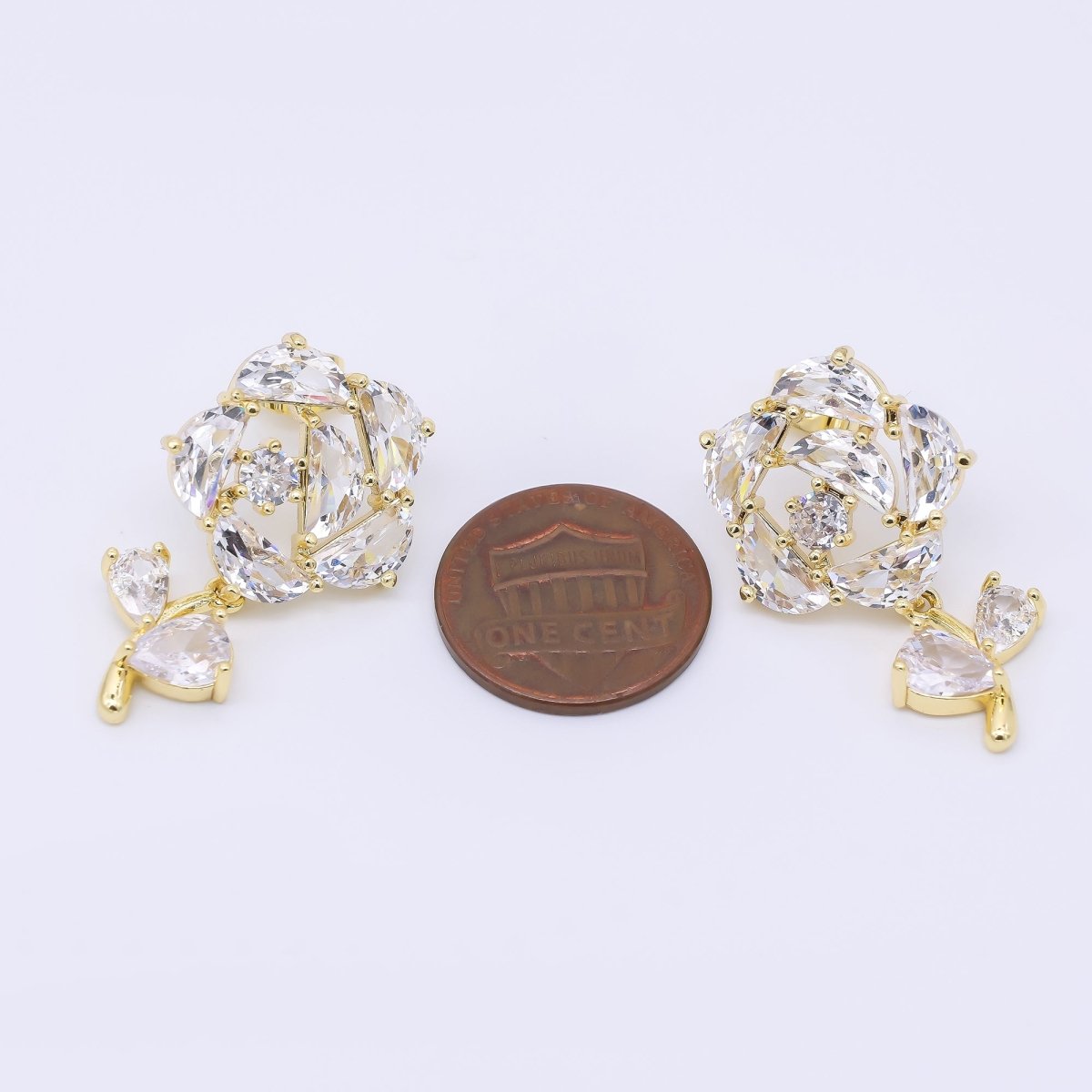 24K Gold Filled Clear CZ Cluster Rose Flower Stud Earrings | AI482 - DLUXCA