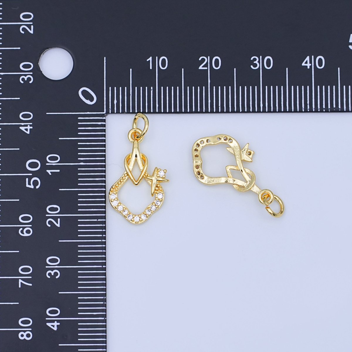 24K Gold Filled Clear CZ Micro Paved Star Geometric Knot Charm | AF457 - DLUXCA