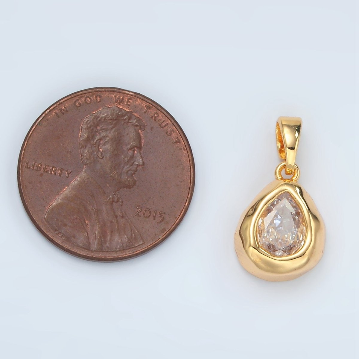 24K Gold Filled Clear CZ Teardrop Hammered Bezel Pendant | H515 - DLUXCA