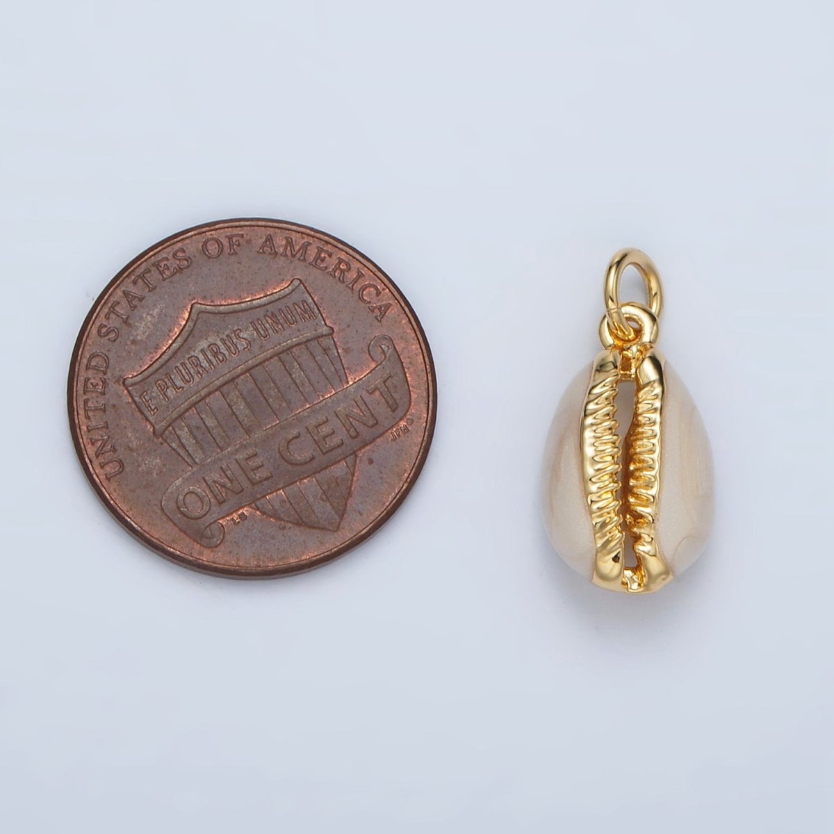 24K Gold Filled Cowrie Shell Charm | M - 832 - DLUXCA