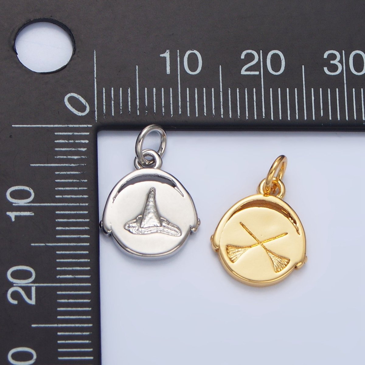 24K Gold Filled Double Sided Witch Hat Broom Stamped Round Charm in Gold & Silver | X908 - DLUXCA