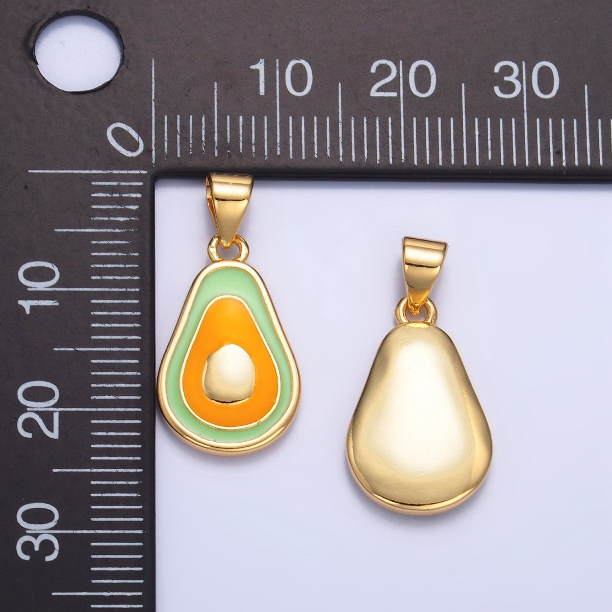 24K Gold Filled Enamel Avocado Fruit Pendant | AA1036 - DLUXCA