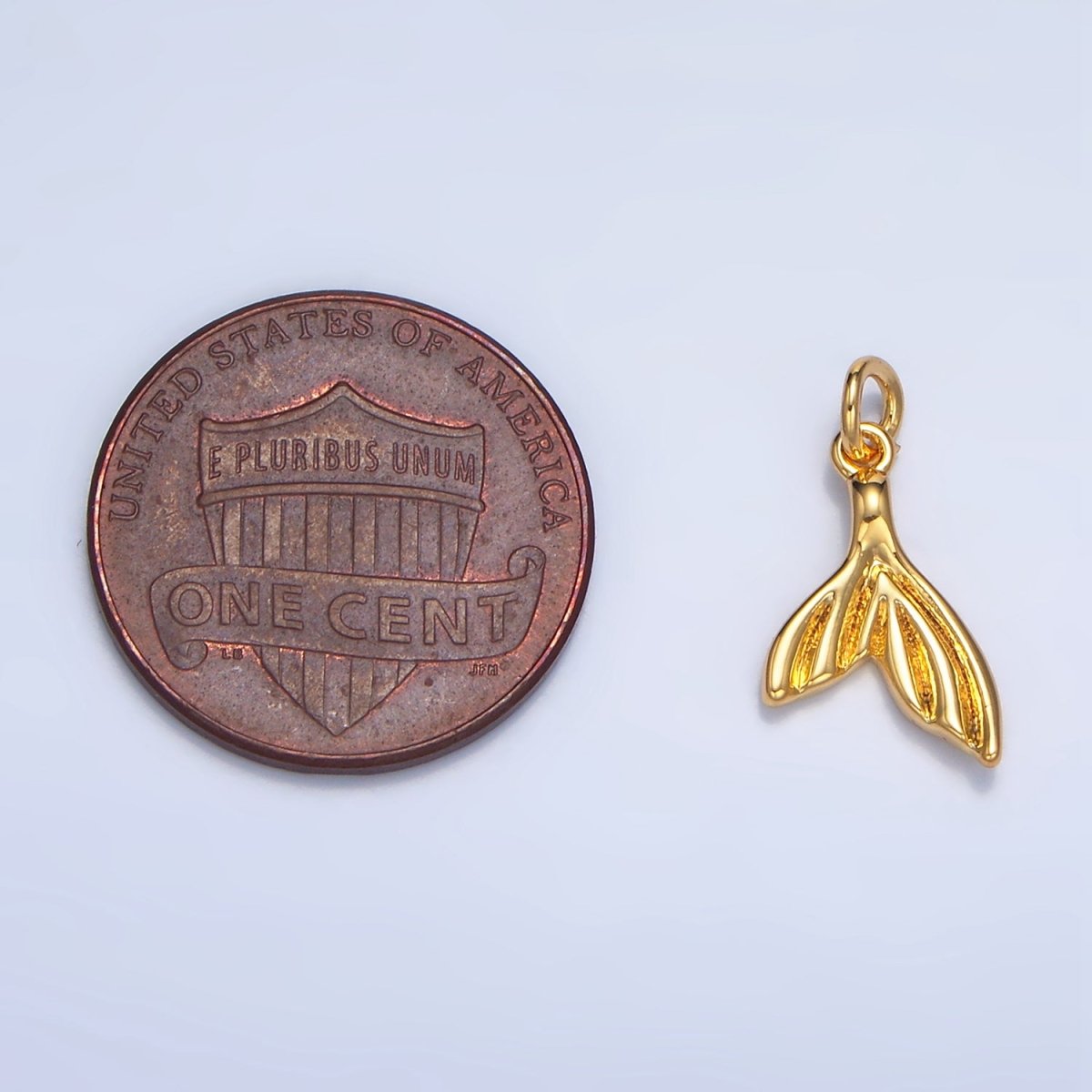 24K Gold Filled Geometric Fish Tail Charm | W086 - DLUXCA