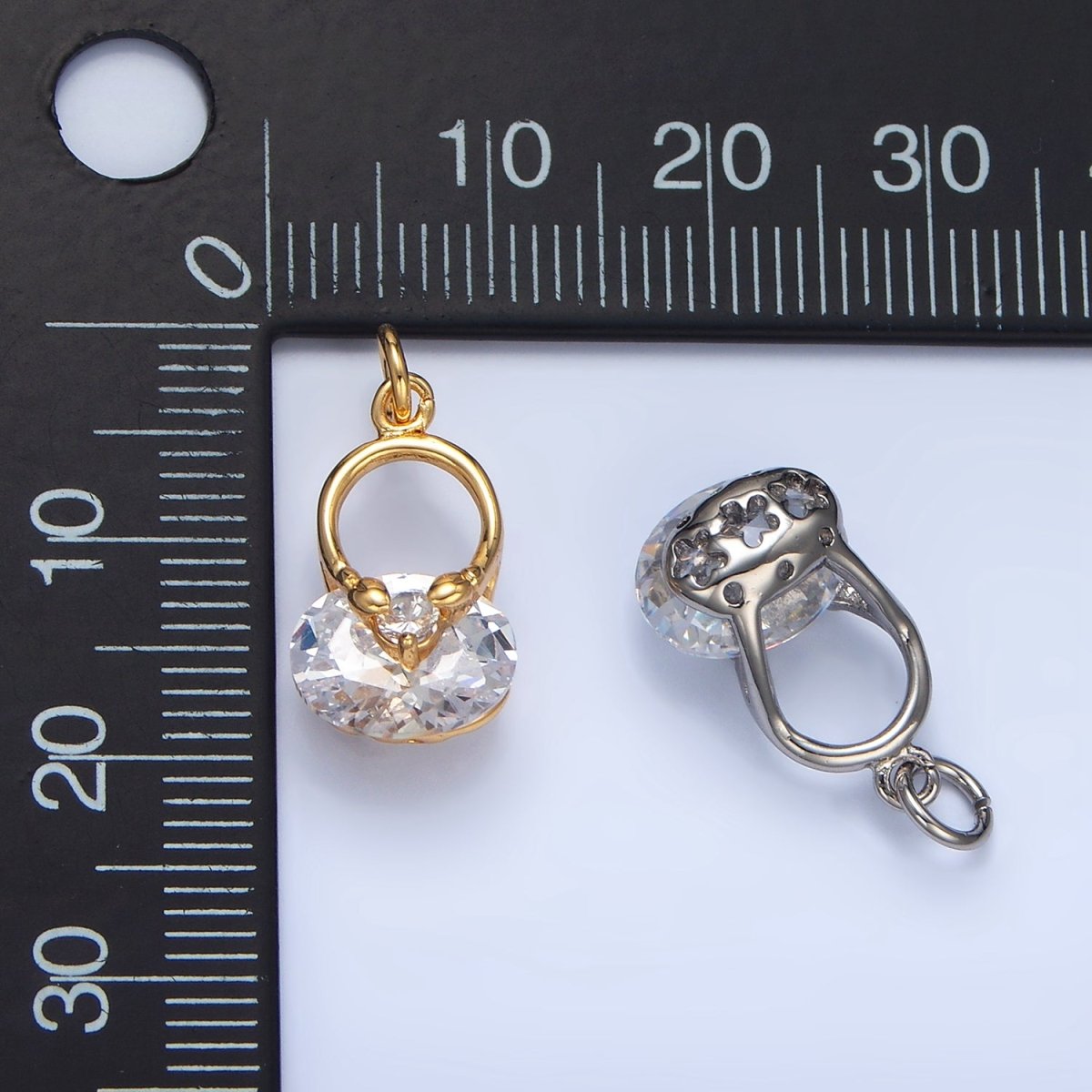 24K Gold Filled Geometric Mouse CZ Charm in Gold & Silver | W064 - DLUXCA